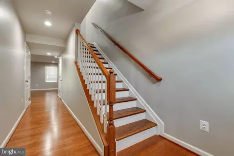 7112 River Birch Dr, Hanover, MD 21076 photo 5