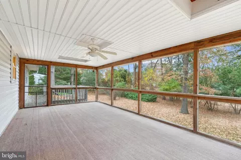 505 Sylview Dr, Pasadena, MD 21122 photo 13