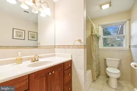 505 Sylview Dr, Pasadena, MD 21122 photo 21