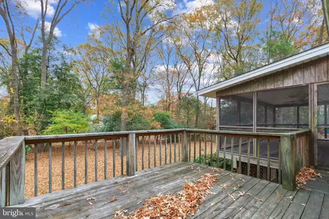 505 Sylview Dr, Pasadena, MD 21122 photo 48