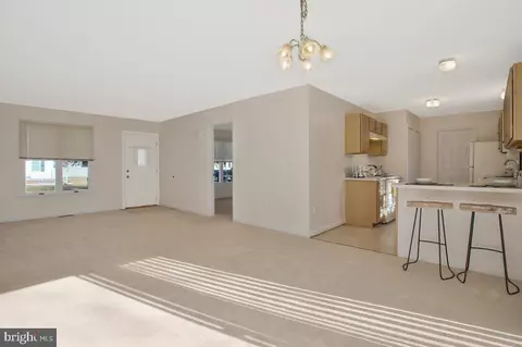 1165 Maple Ave, Shady Side, MD 20764 photo 6