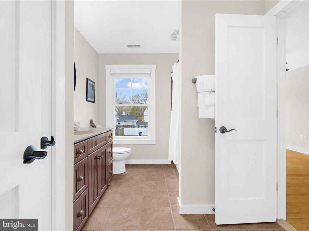 Entry Way - 4923 Thomas Dr, Shady Side, MD 20764 photo 7 of 7
