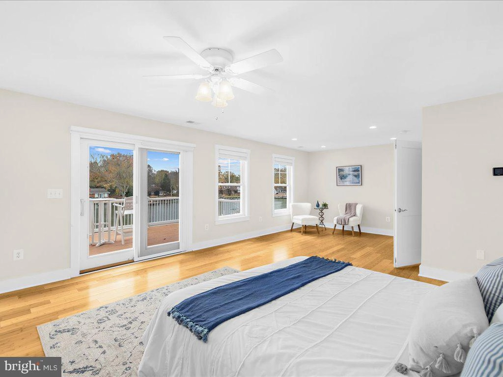 Bedroom - 4923 Thomas Dr, Shady Side, MD 20764 photo 1 of 10