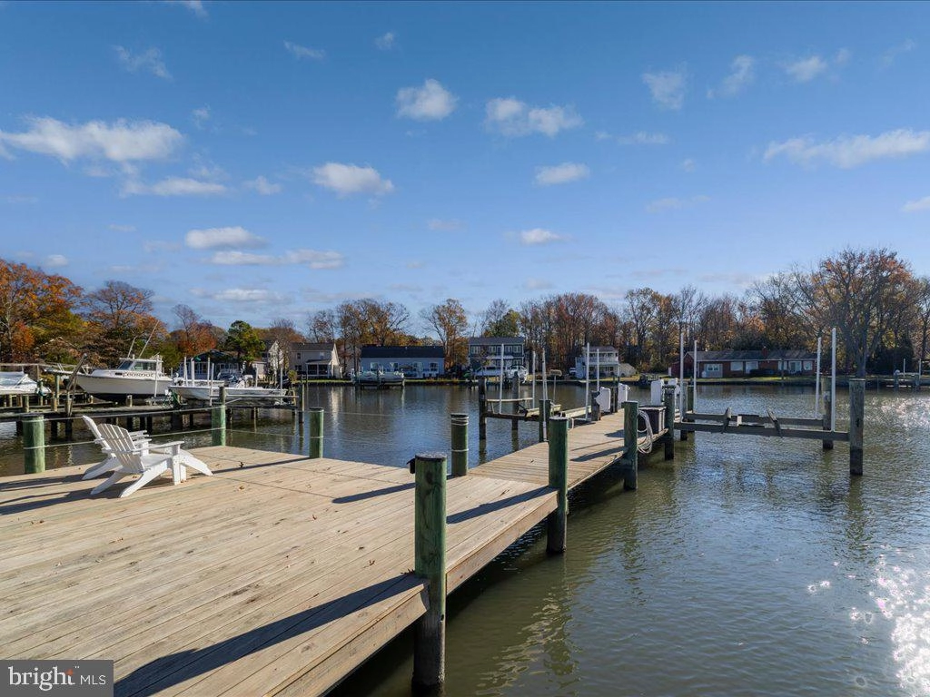 View/Area - 4923 Thomas Dr, Shady Side, MD 20764 photo 2 of 12