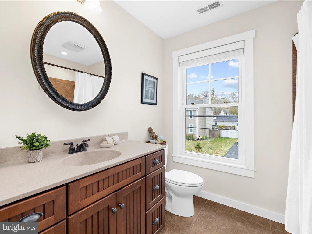 Bath - 4923 Thomas Dr, Shady Side, MD 20764 photo 8 of 9