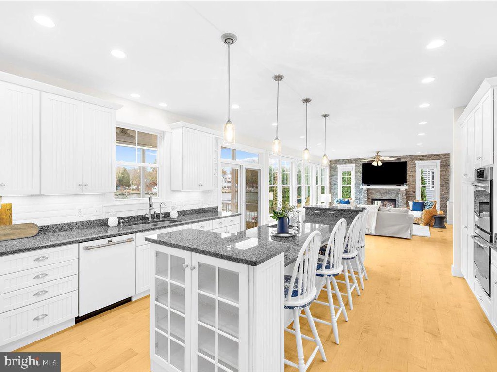Kitchen - 4923 Thomas Dr, Shady Side, MD 20764 photo 2 of 10