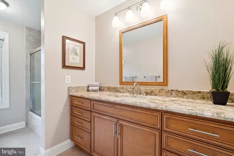 Bath - 2180 Chesapeake Harbour Dr, Annapolis, MD 21403 photo 2 of 3