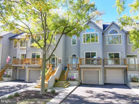 Exterior - 2180 Chesapeake Harbour Dr, Annapolis, MD 21403 photo 1 of 13