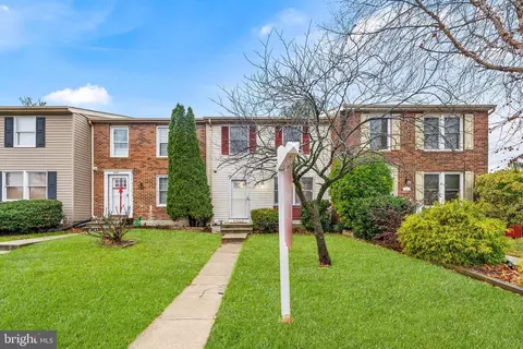 8019 Hadfield Ct, Pasadena, MD 21122