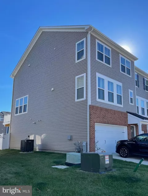 1629 Aster Ln, Hanover, MD 21076 photo 4