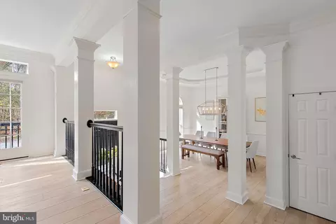 Entry Way - 212 Bowen Ct, Annapolis, MD 21401 photo 6 of 14