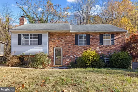 532 Norton Ln, Arnold, MD 21012