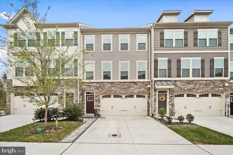 8259 Kippis Rd, Millersville, MD 21108
