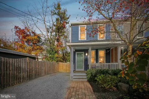 Exterior - 513 Second St, Annapolis, MD 21403 photo 5 of 5