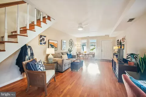 Living - 513 Second St, Annapolis, MD 21403 photo 1 of 1