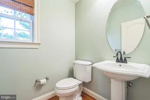 1643 Carnoustie Dr, Pasadena, MD 21122 photo 27