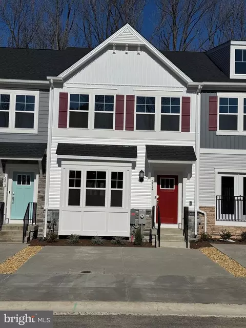 6811 Winterhill Ln, Glen Burnie, MD 21060