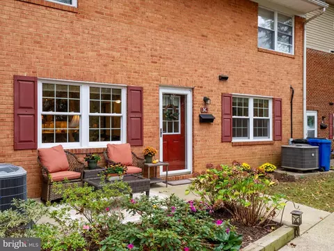 3 Heritage Ct #C, Annapolis, MD 21401