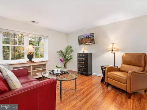 Living - 3 Heritage Ct #C, Annapolis, MD 21401 photo 2 of 2