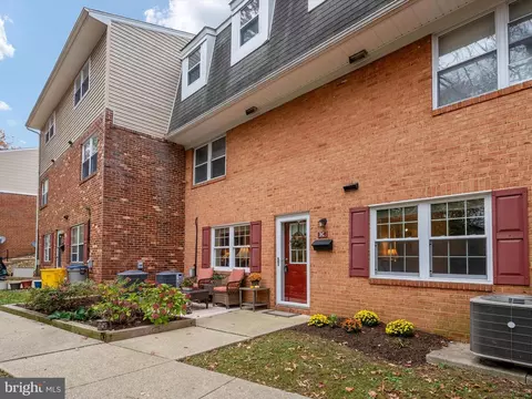Other - 3 Heritage Ct #C, Annapolis, MD 21401 photo 1 of 4