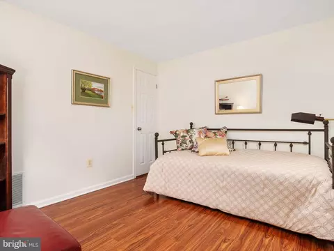 Bedroom - 3 Heritage Ct #C, Annapolis, MD 21401 photo 4 of 5