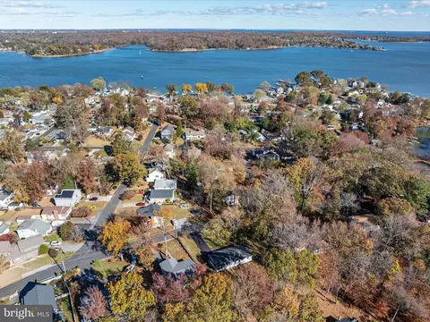 View/Area - 456 Maple Leaf Dr, Edgewater, MD 21037 photo 3 of 17