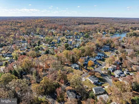 View/Area - 456 Maple Leaf Dr, Edgewater, MD 21037 photo 10 of 17