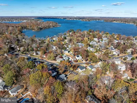 View/Area - 456 Maple Leaf Dr, Edgewater, MD 21037 photo 4 of 17