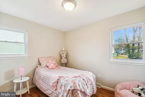 Bedroom - 8007 Outing Ave, Pasadena, MD 21122 photo 3 of 4