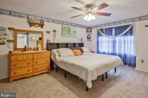 Bedroom - 511 Augusta Dr, Arnold, MD 21012 photo 3 of 5