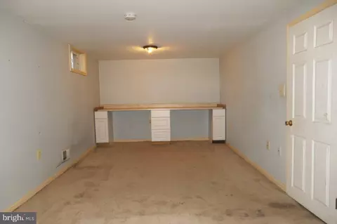 Other - 7690 Oak Ln, Pasadena, MD 21122 photo 3 of 7