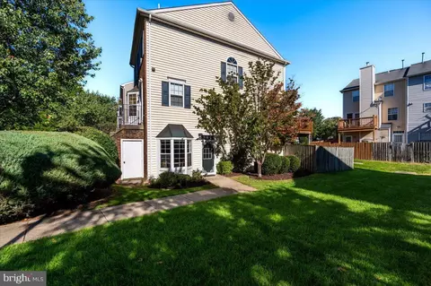 2081 Pawlet Dr, Crofton, MD 21114
