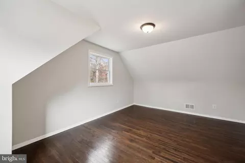 1311 Old Mountain Rd, Pasadena, MD 21122 photo 18