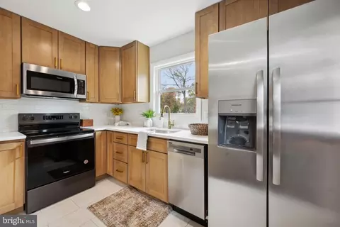 1311 Old Mountain Rd, Pasadena, MD 21122 photo 8