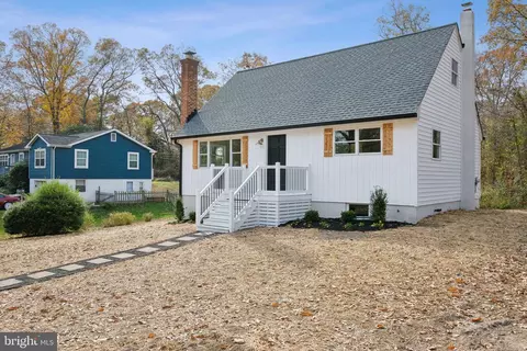 1311 Old Mountain Rd, Pasadena, MD 21122 photo 2