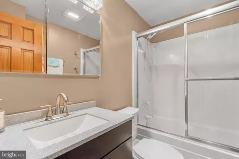 178 Dunlap Rd, Pasadena, MD 21122 photo 24