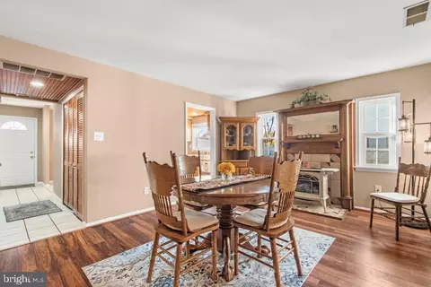178 Dunlap Rd, Pasadena, MD 21122 photo 11