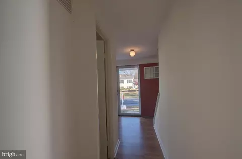 Entry Way - 818 Macsherry Dr, Arnold, MD 21012 photo 1 of 2