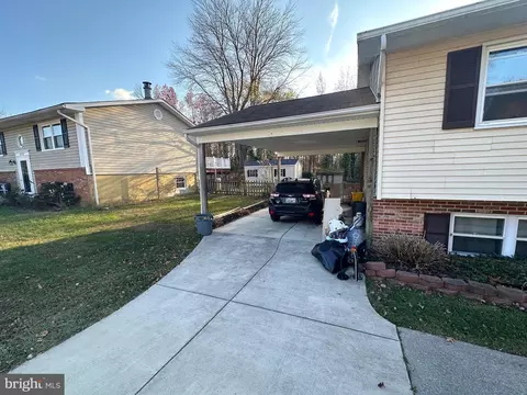 1121 Holmespun Dr, Pasadena, MD 21122 photo 5