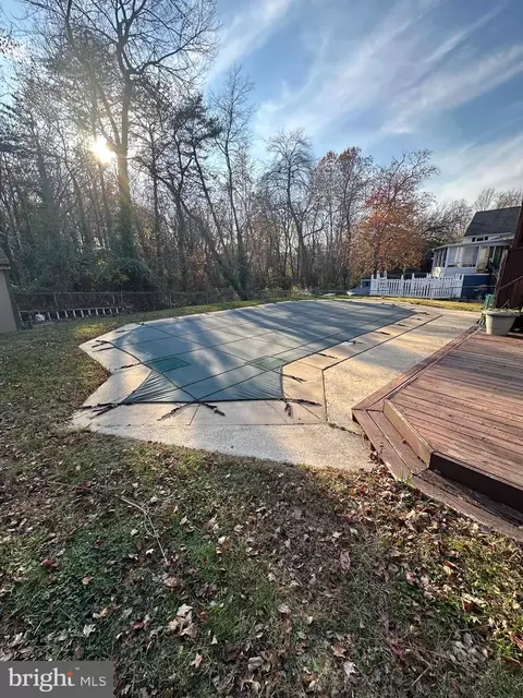 1121 Holmespun Dr, Pasadena, MD 21122 photo 27