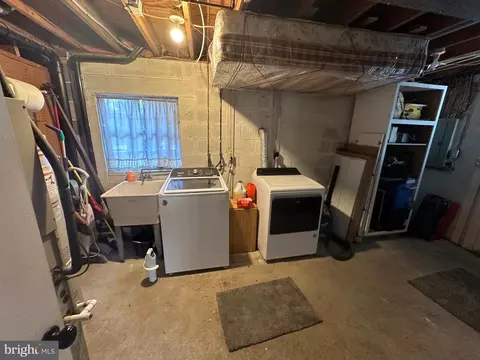 1121 Holmespun Dr, Pasadena, MD 21122 photo 17