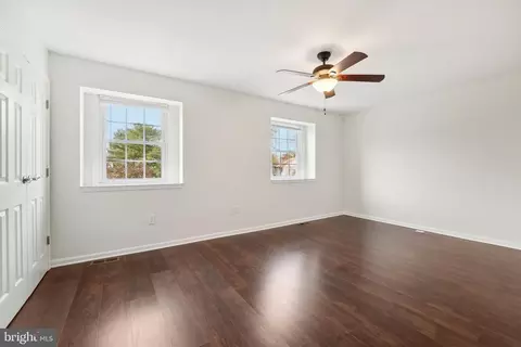 1677 Ridgely Ct, Crofton, MD 21114 photo 18