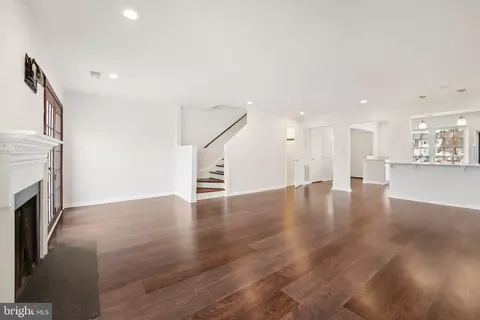 1677 Ridgely Ct, Crofton, MD 21114 photo 13