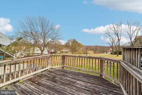 1677 Ridgely Ct, Crofton, MD 21114 photo 32
