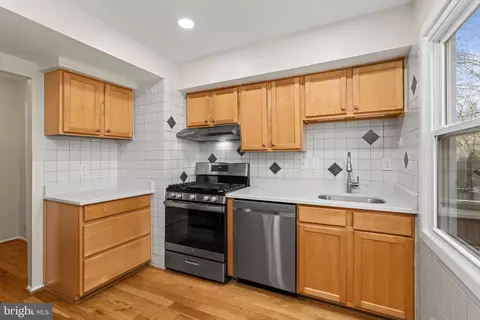 Kitchen - 1703 Walleye Dr, Crofton, MD 21114 photo 3 of 5