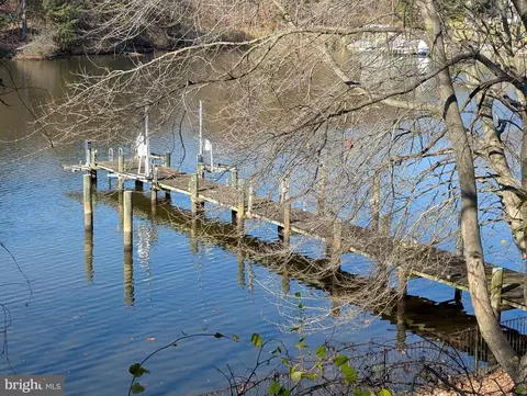 792 Powhatan Beach Rd, Pasadena, MD 21122 photo 38