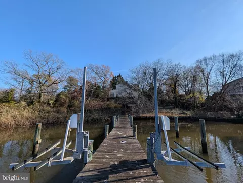 792 Powhatan Beach Rd, Pasadena, MD 21122 photo 50