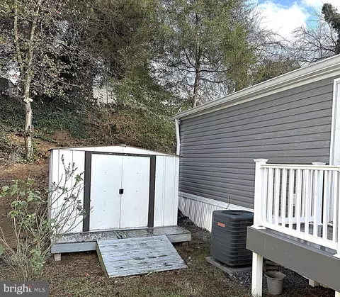 126 Main St, Lothian, MD 20711 photo 28