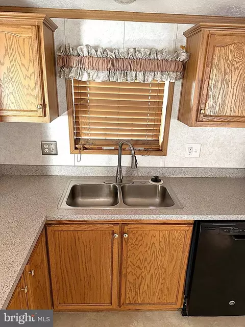 126 Main St, Lothian, MD 20711 photo 7