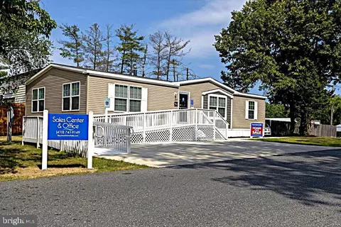126 Main St, Lothian, MD 20711 photo 30